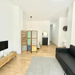 Aluche Aparment B
